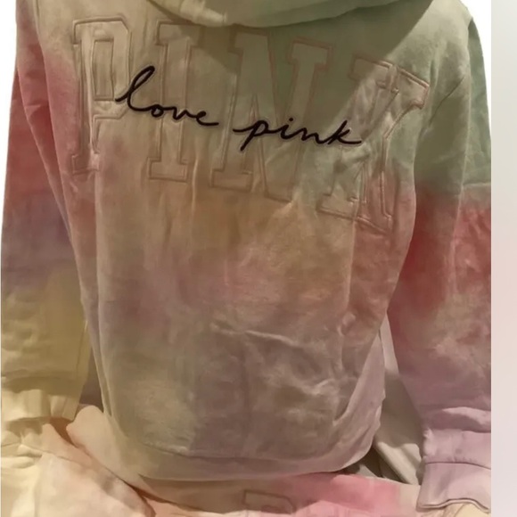 New Victoria’s Secret pink Tie dye 3 PC set sweatshirt sweatpants & tee shirt - Picture 4 of 10